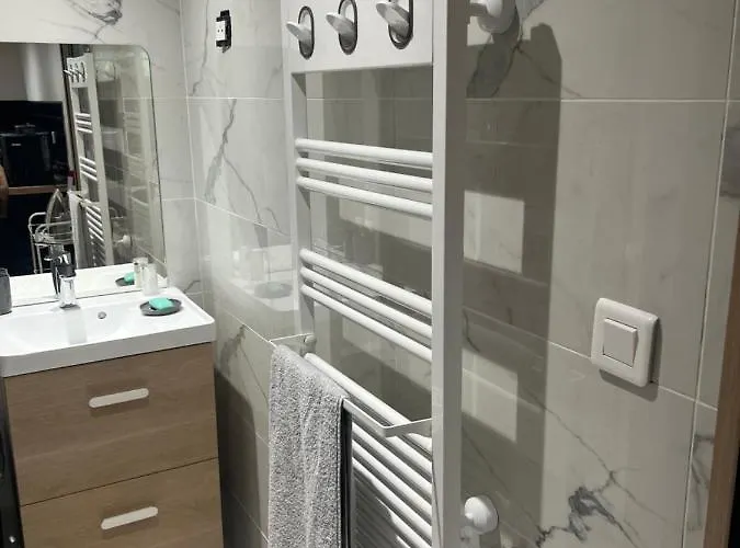 Hak * Pontault-Combault