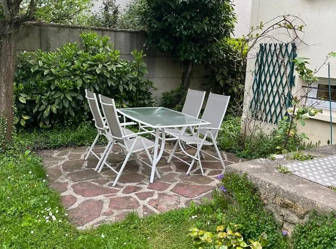 Hak Pontault-Combault